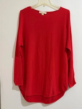 Michael Kors Orange Red Tunic  Round Neck
Long Sleeves
Size X-Large